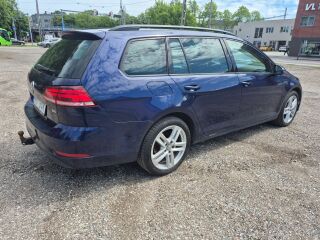 Volkswagen Golf 1.6 85kW