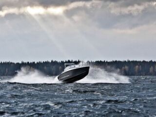 XO 240 RS Evinrude 300 E-TEC