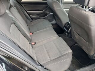 Volkswagen Passat 1.6 R4 TDI 88kW