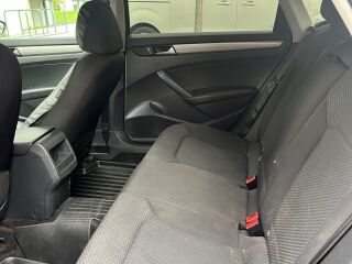 Volkswagen Passat 2.5 125kW
