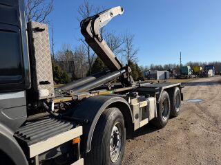 Scania R480 8x4