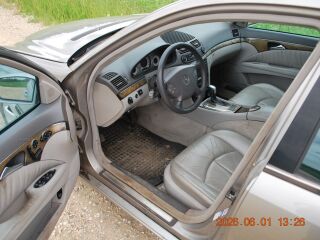 Mercedes-Benz E 240 4matic 2.6 v6 130kW