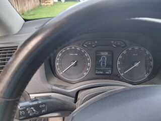 Skoda Octavia 1.6 85кВ