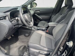 Toyota Corolla Cross Luxury Limited 1.8 72кВ