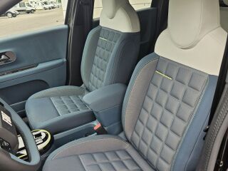 Fiat Grande Panda Hybrid 110 La Prima Baltics 1.2 R3 Turbo 81kW