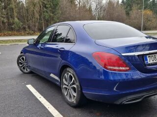 Mercedes-Benz C 200 2.1 100kW