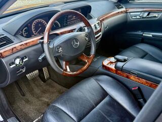 Mercedes-Benz S 500 AMG 5.5 V8 285kW