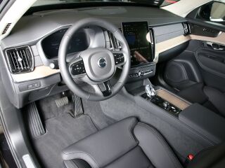 Volvo XC90 AWD ULTRA DARK 7 RECHARGE 2.0 T8 Long Range Plug In Hybrid 335kW