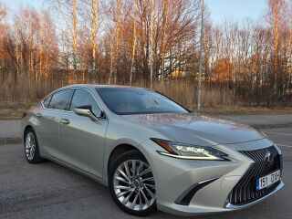 Lexus ES 300h Luxury Line Mark Levinson 2.5 131kW
