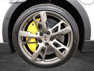 Porsche Taycan Turbo Cross Turismo FL 650kW