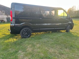 Opel Vivaro 2.5 107kW