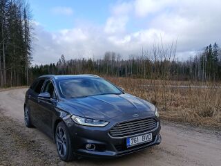 Ford Mondeo Titanium Powershift 2.0 132kW