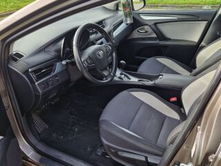 Toyota Avensis 1.8 108kW
