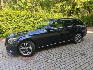 Mercedes-Benz C 220 2.0 143kW