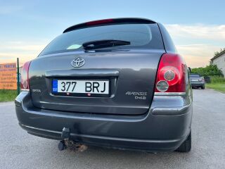 Toyota Avensis 2.0 R4 Diesel 93kW
