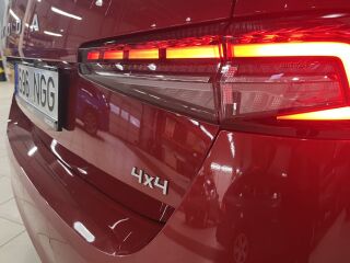 Skoda Superb HB L&K 4x4 2.0 TDI 142kW