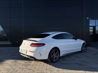Mercedes-Benz C 220 AMG line 2.1 125kW
