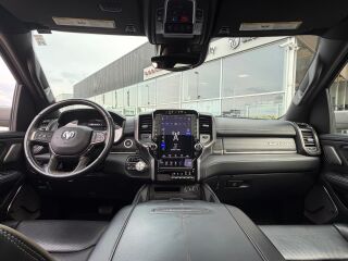 Ram 1500 Limited Night Crew Cab 5.7 V8 Hemi 395hp