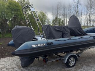 Valiant DR-620 Mercury Verado 150hp