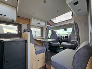 Sunlight T67 2.2 103kW