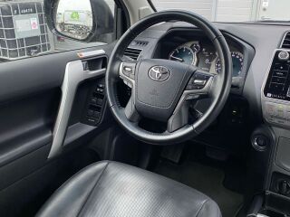 Toyota Land Cruiser Executive Technology Plus 2.8 130kW
