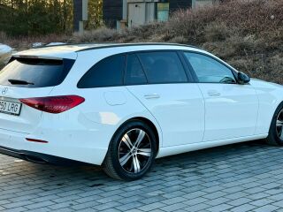 Mercedes-Benz C 220 Avantgarde 2.0 R4 147kW
