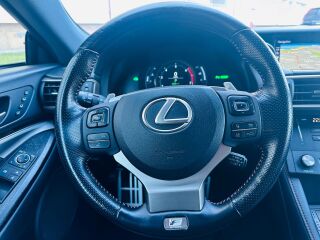 Lexus RC 300h F-Sport 2.5 133kW