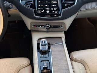 Volvo XC90 Inscription 7s B5 D AWD Kerghübriid 2.0 KERS 173kW