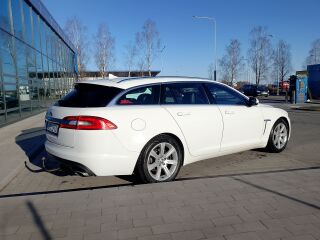 Jaguar XF 2.2 120kW