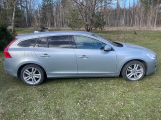 Volvo V60 2.4 151kW