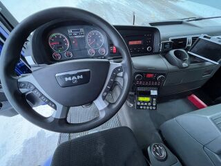 MAN TGS 18.320 4x2 EURO 5 + CARRIER SUPRA 750 235kW