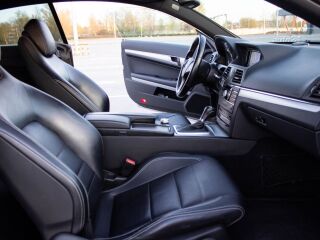 Mercedes-Benz E 350 PRIOR Design Black Edition 3.0 170kW