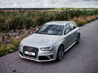 Audi RS 4 V8 Bang&amp;amp;Olufsen 4.2 331кВ