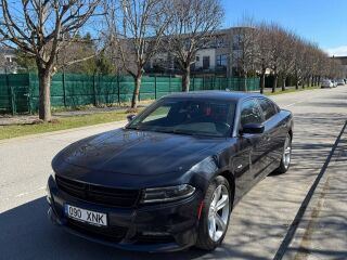 Dodge Charger SXT 3.6 218kW