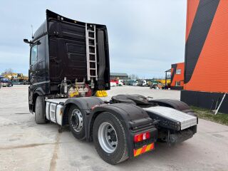 Mercedes-Benz Actros 2545 6x2/4 330kW