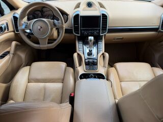 Porsche Cayenne 3.0 180кВ