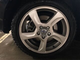 Volvo S60 D5 2.4 151kW