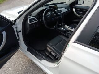 BMW 320 xDrive 2.0 135kW