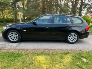 BMW 318 i 105kW