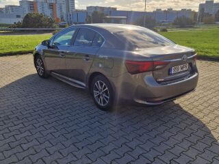 Toyota Avensis 1.8 108kW
