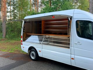 Mercedes-Benz Sprinter FOODTRUCK 2.1 R4 65kW