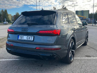 Audi Q7 S-Line Black appearance Plus 3.0 210kW