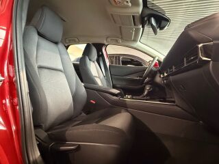Mazda CX-30 e-Skyactiv G Centre-line 2.5 103kW