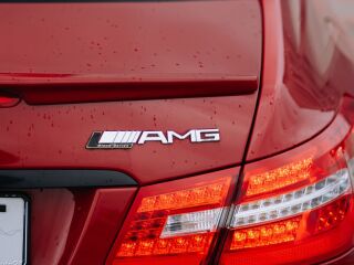 Mercedes-Benz E 200 AMG 1.8 135kW