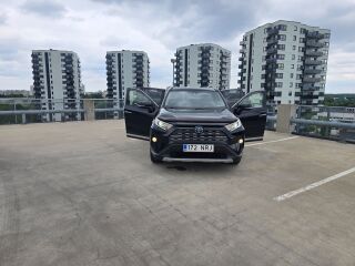 Toyota RAV4 Hybrid SUV 2.5Hybrid Dynamic Force 218hp e-CV 2.5 131кВ