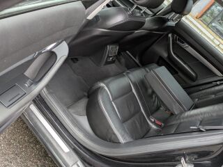 Audi A6 Avant Quattro 3.0 V6 TDI 155kW