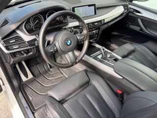 BMW X5 M-Sportpakett 3.0 xDrive 190kW