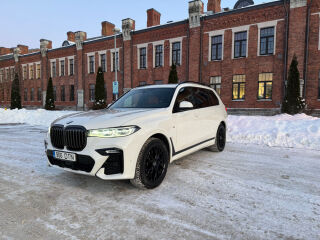 BMW X7 3.0 250kW