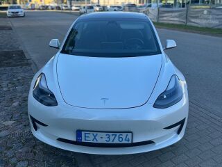Tesla Model 3 SR+ 239kW
