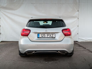 Mercedes-Benz A 180 1.5 80kW